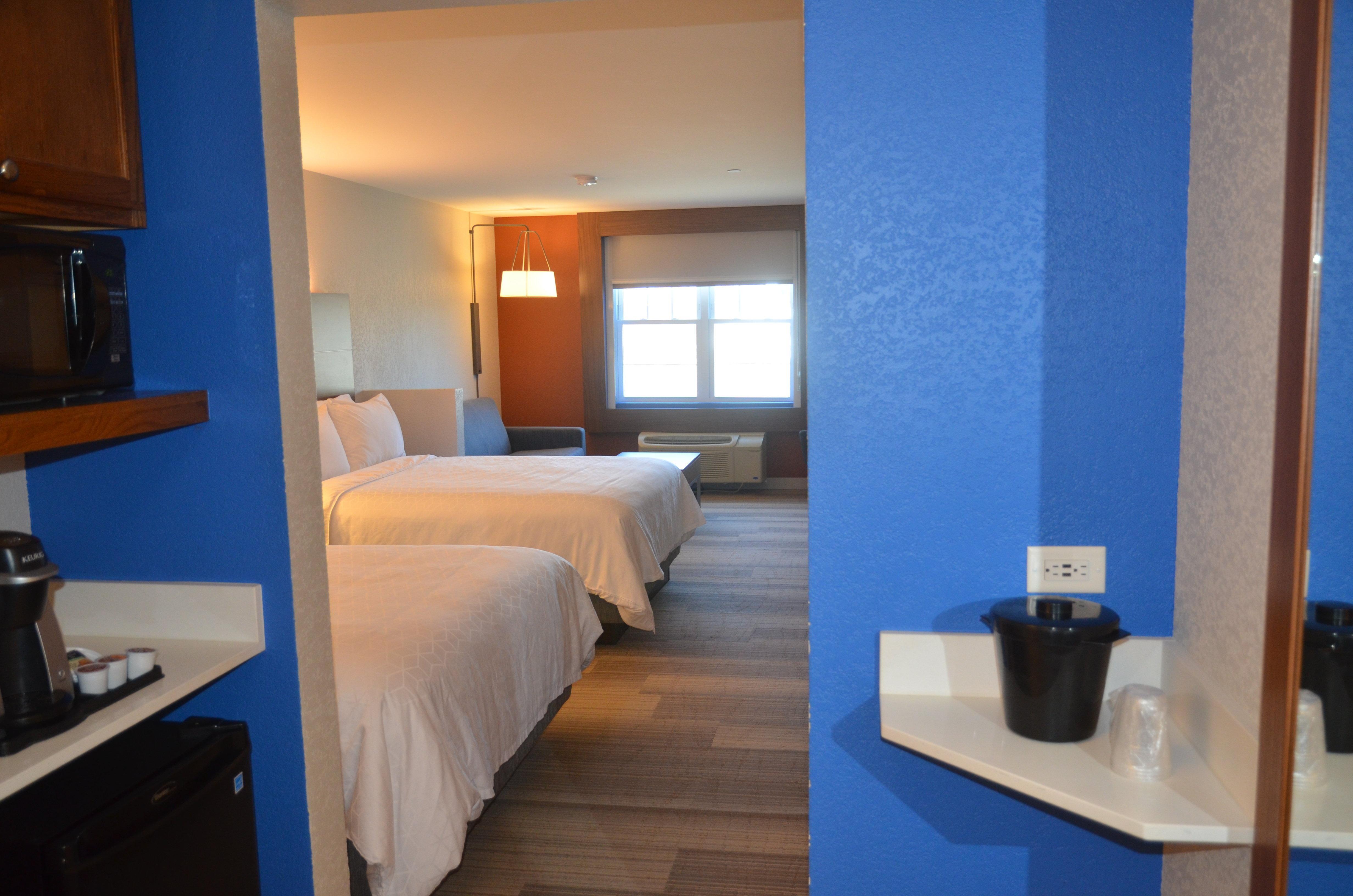 Holiday Inn Express Hotel & Suites Rochester By Ihg Екстер'єр фото
